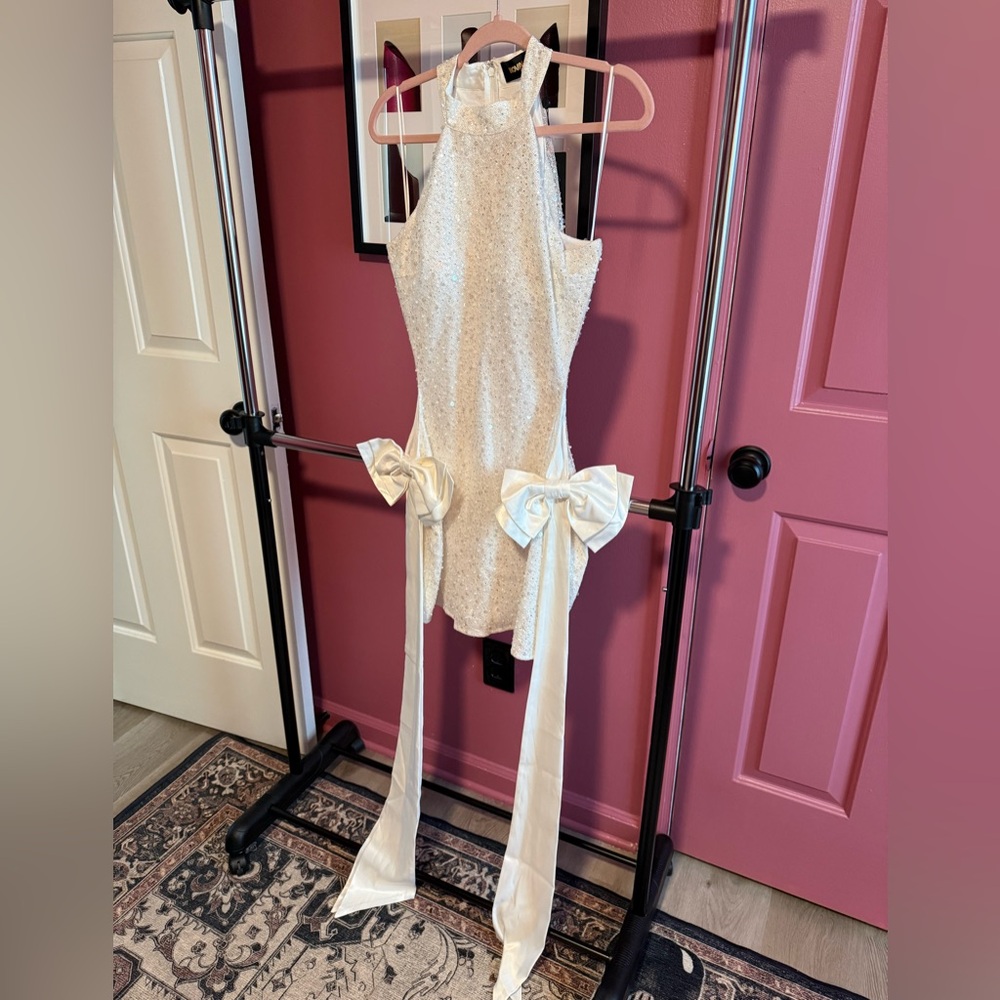 Cindy Embellished Mini Dress - White